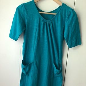 BLUE TSHIRT DRESS WITH POCKETS!